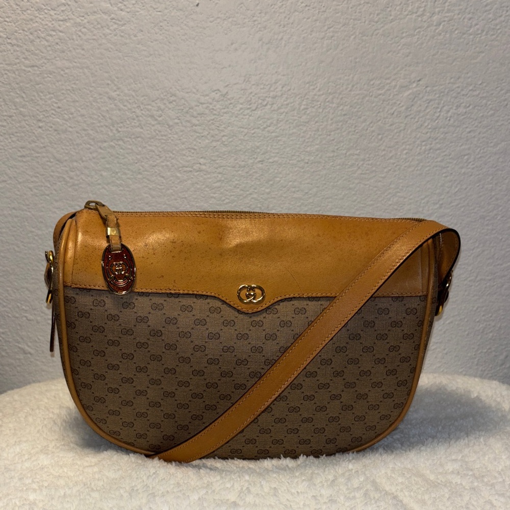 Gucci Vintage Microguccissima shoulder/ crossbody bag